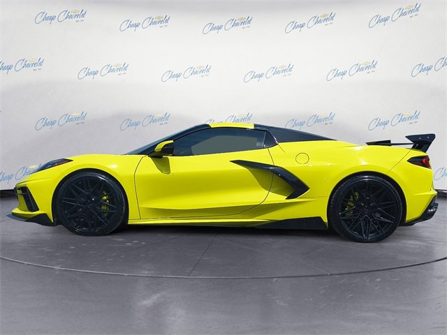 2022 Chevrolet Corvette Stingray 2LT photo 2