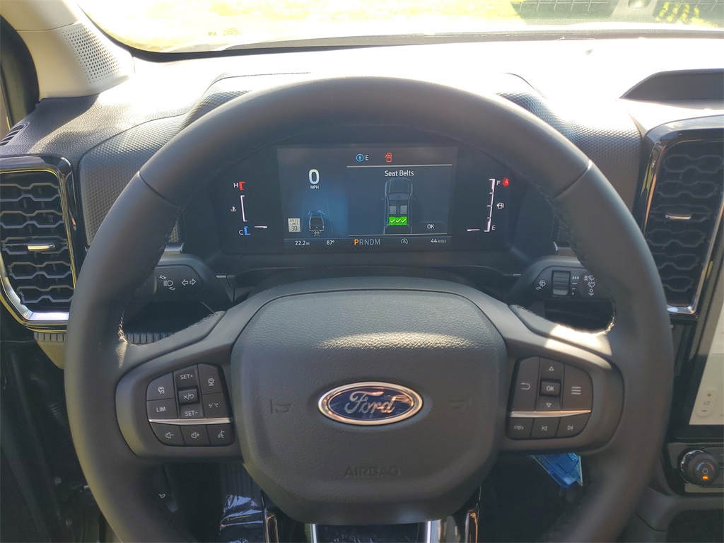 2025 Ford Ranger XLT photo 12