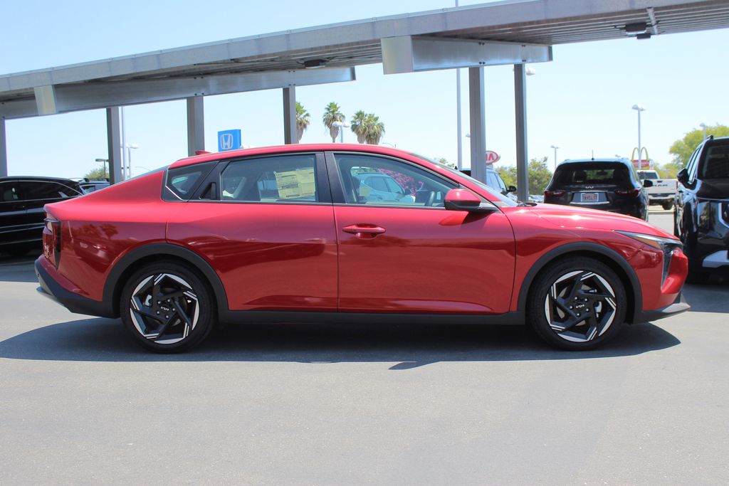 2025 Kia K4 EX photo 4