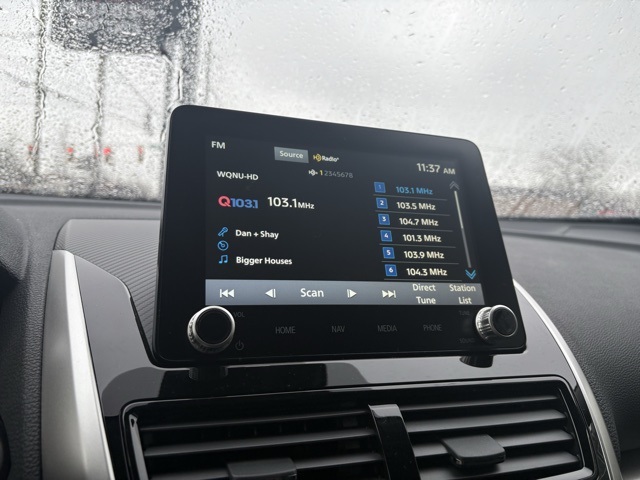 2025 Mitsubishi Eclipse Cross SE photo 2