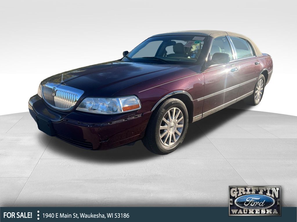 2006 Lincoln Town Car Signature