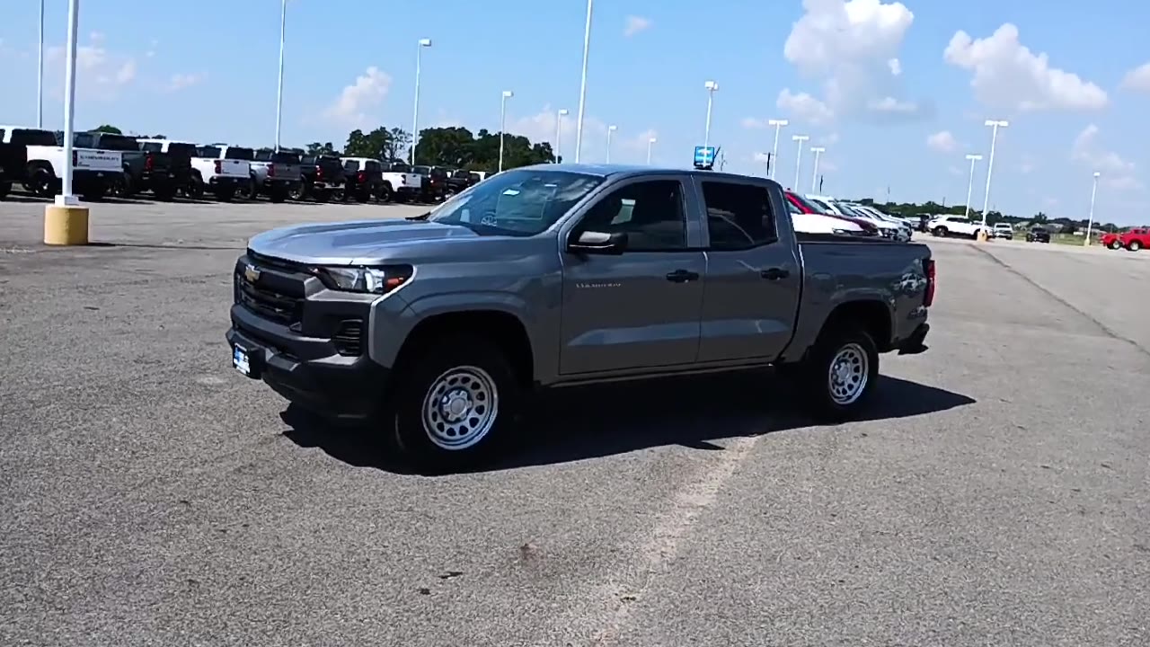 2026 Chevrolet Colorado Work Truck photo 4