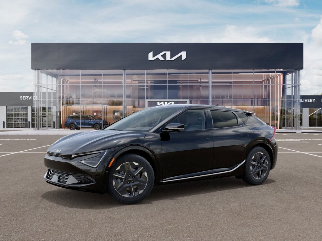 2025 Kia EV6 Light photo 2