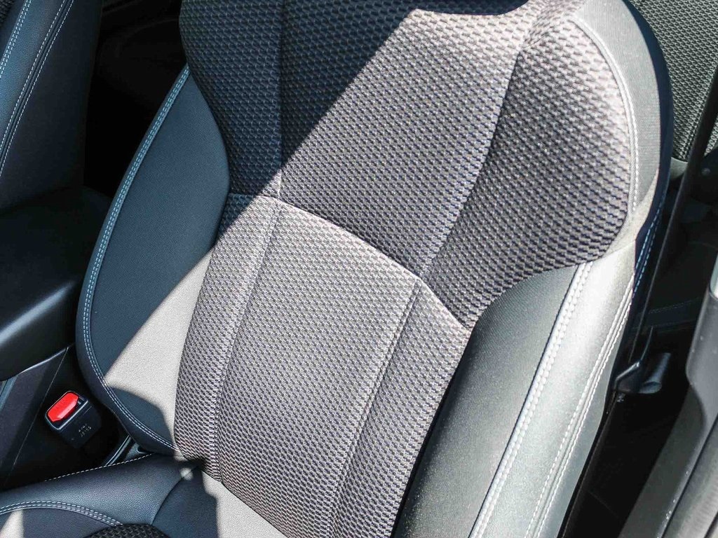 2023 Subaru Forester Premium photo 25