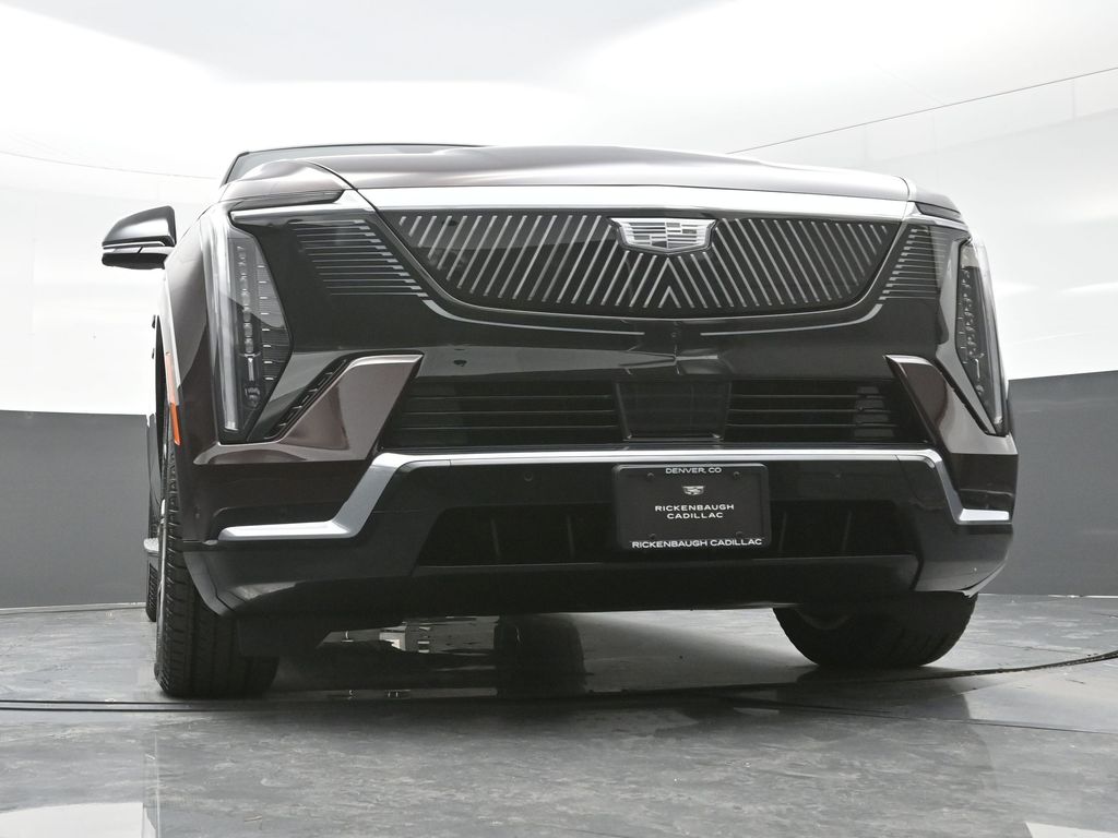 2026 Cadillac Escalade IQ Luxury photo 8