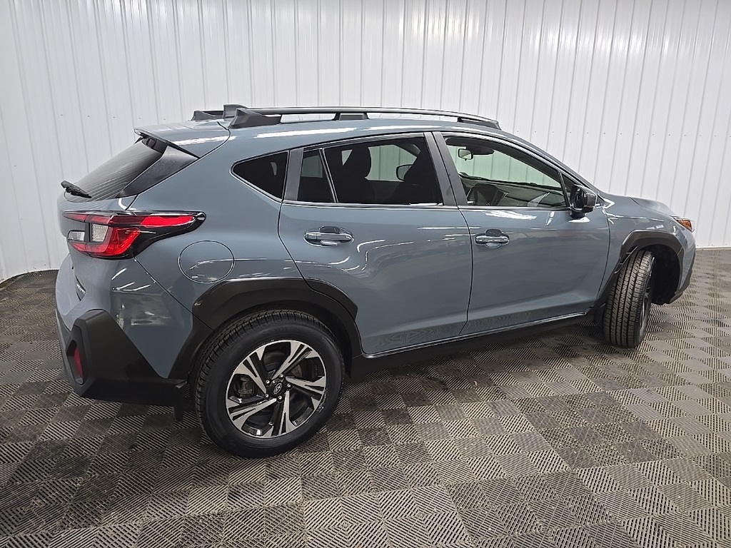 2024 Subaru Crosstrek Premium photo 3