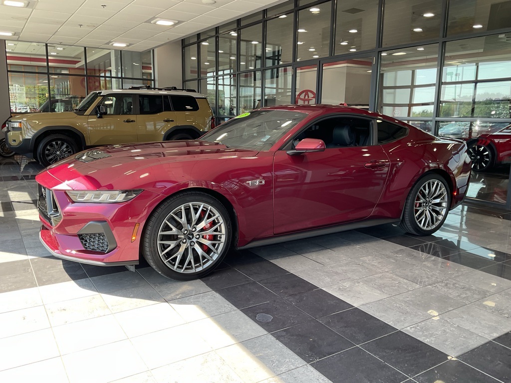Used 2025 Ford Mustang GT Premium with VIN 1FA6P8CF6S5400659 for sale in Kansas City