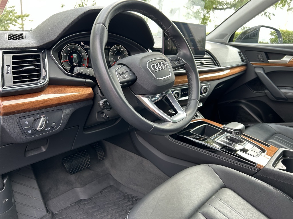 2023 Audi Q5 45 S line Premium photo 11