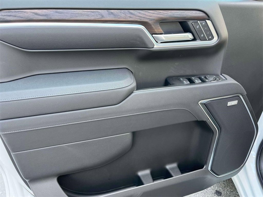 2026 Gmc Sierra 1500 SLT photo 18