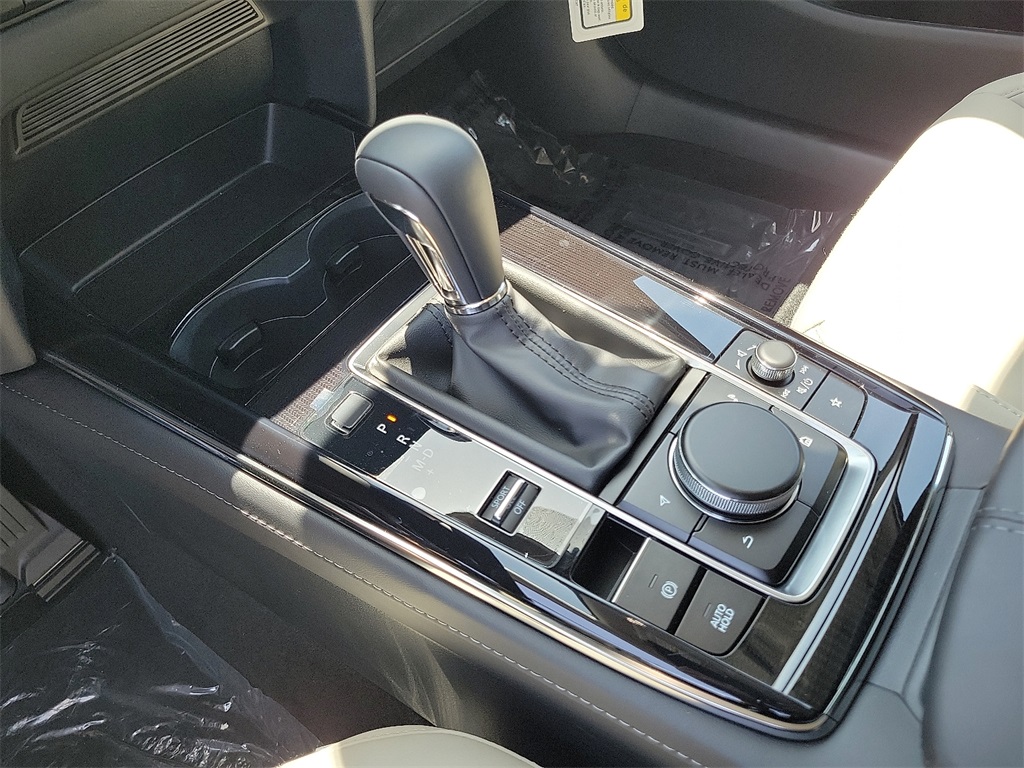 2025 Mazda CX-30 2.5 S Preferred photo 12