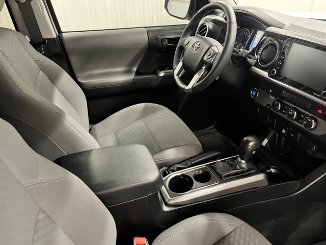2023 Toyota Tacoma SR5 photo 18