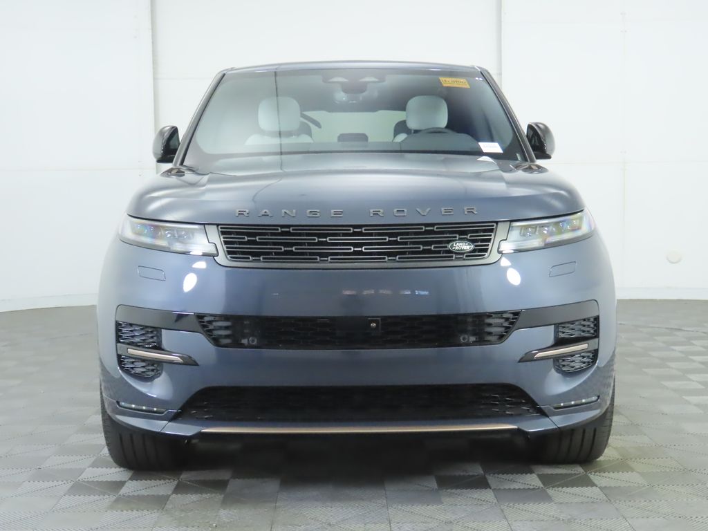 2025 Land Rover Range Rover Sport SE photo 2