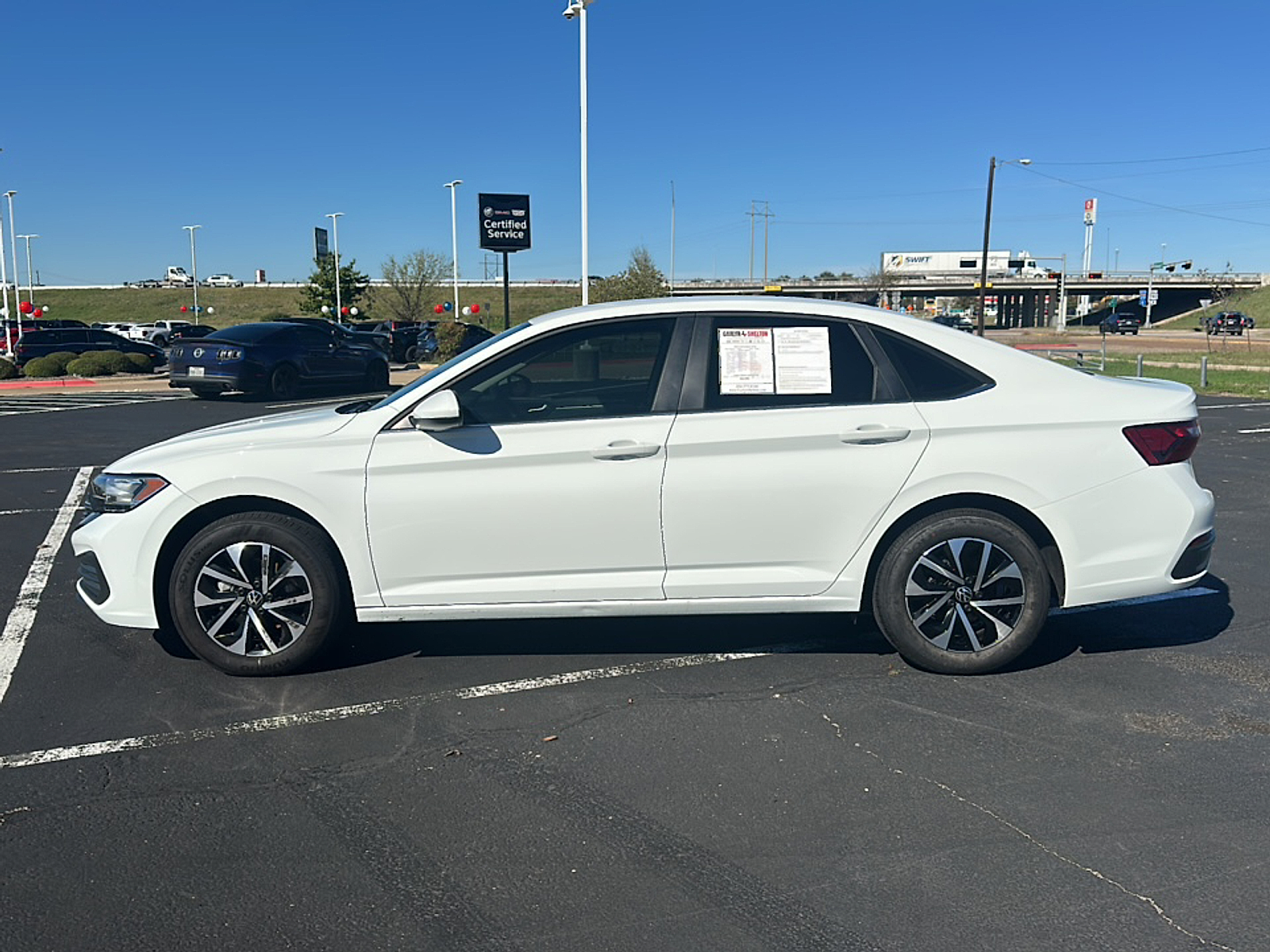 2024 Volkswagen Jetta 1.5T S photo 3