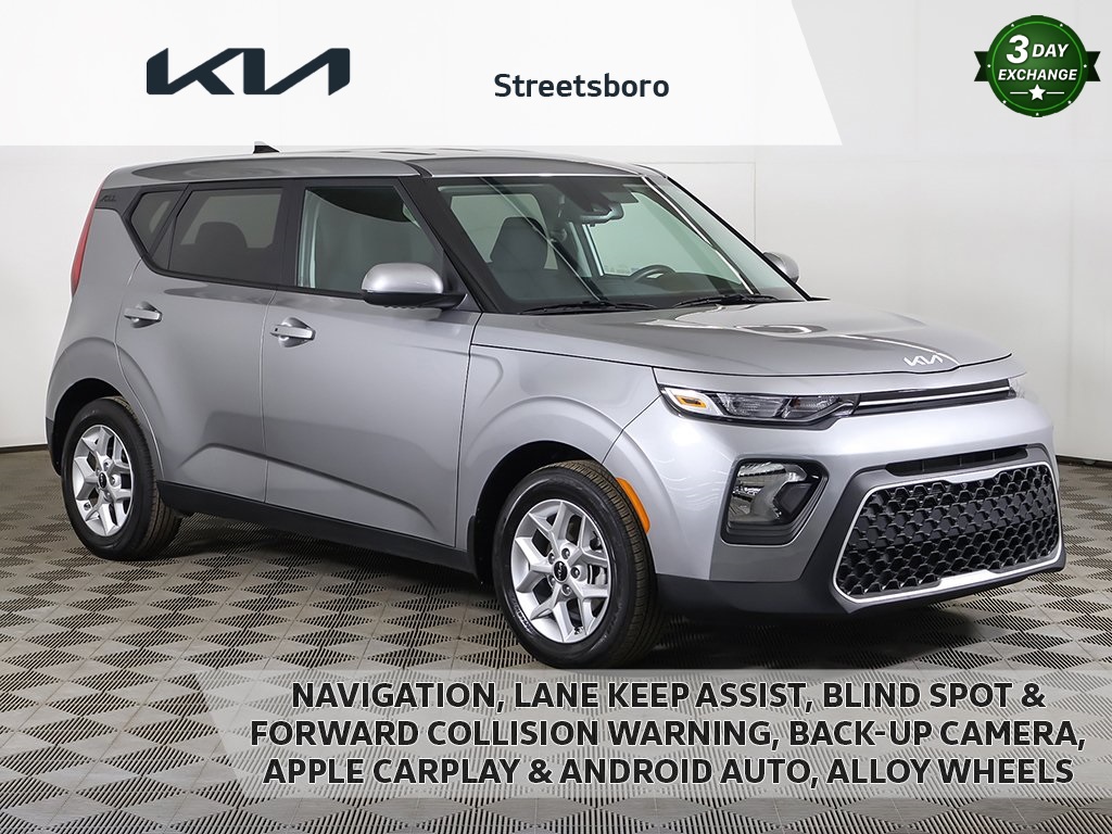 2022 Kia Soul S's photo