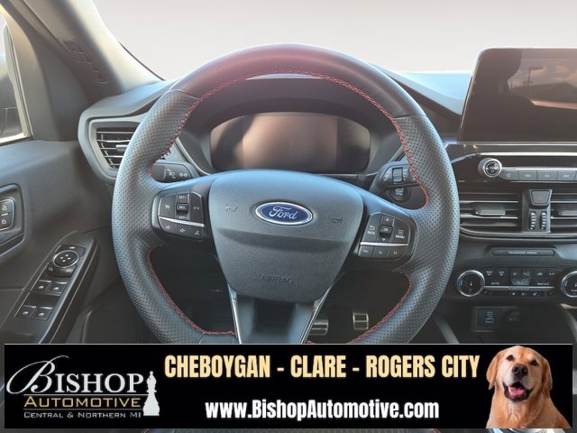 2023 Ford Escape ST-Line photo 18