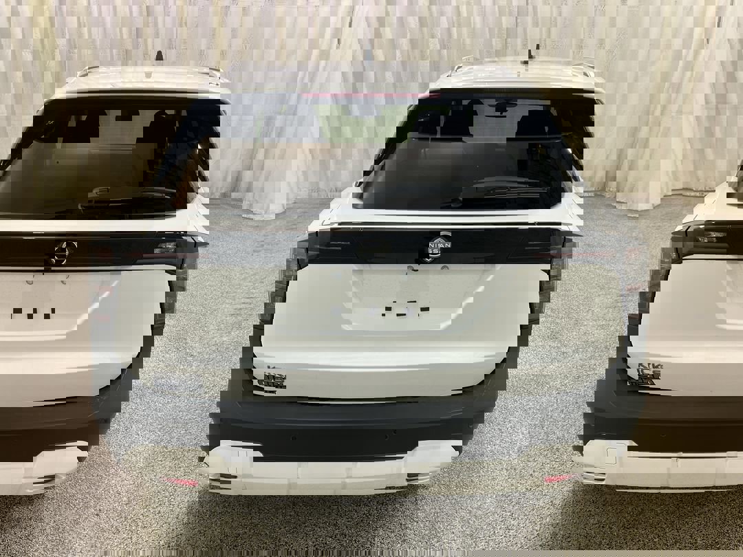 2026 Nissan Kicks SV photo 4