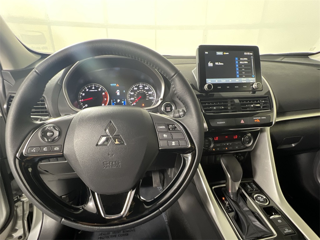 2025 Mitsubishi Eclipse Cross SE photo 10