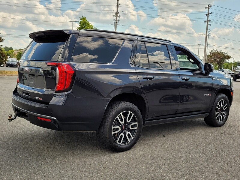 2023 Gmc Yukon AT4 photo 3