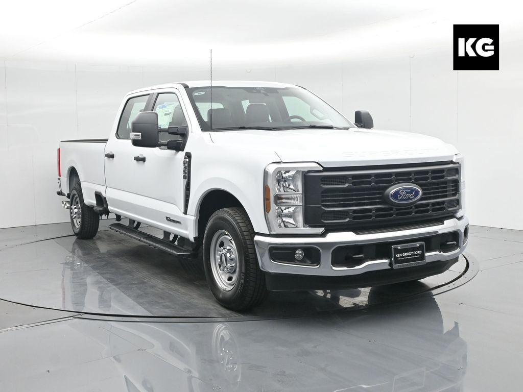 2026 Ford F-350 Base's photo