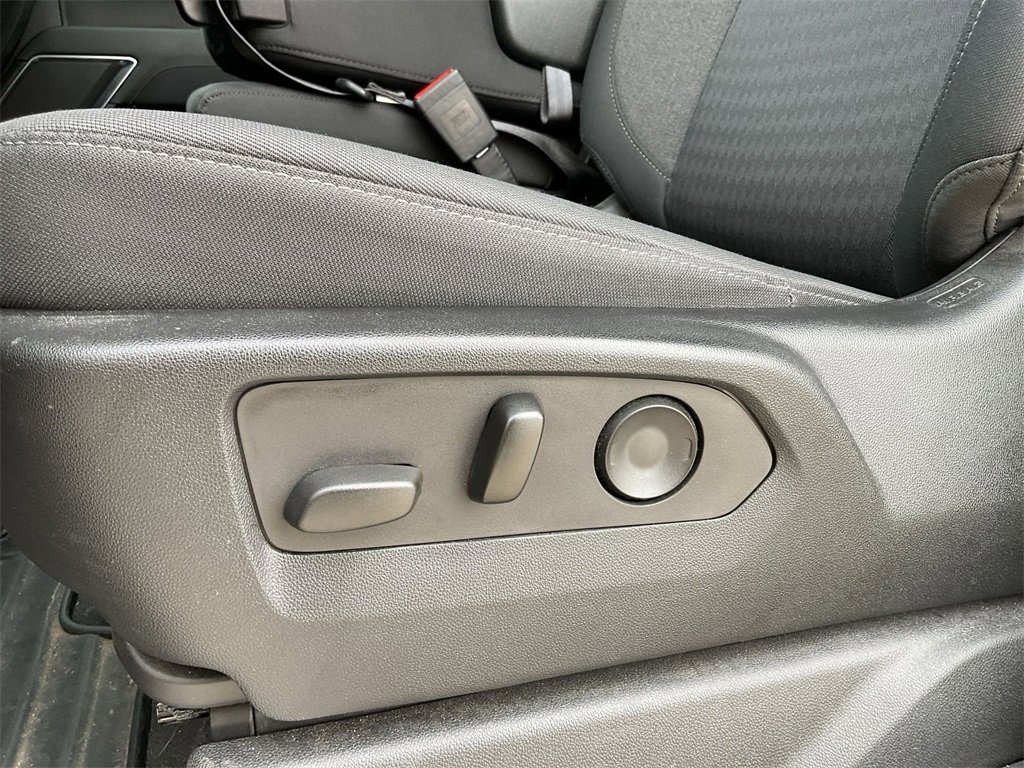 2022 Chevrolet Silverado 1500 RST photo 11