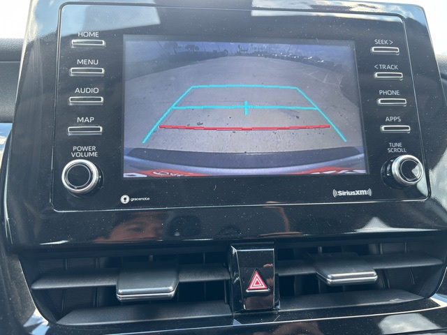 2022 Toyota Camry SE photo 11