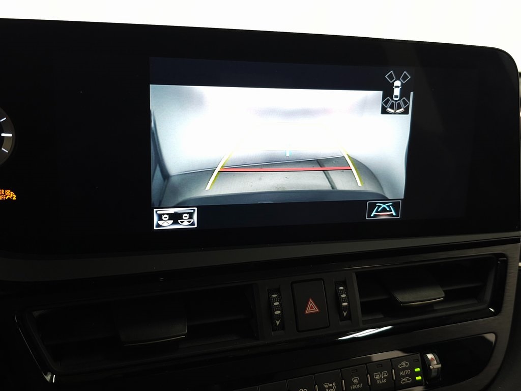 2022 LEXUS ES - Image 28