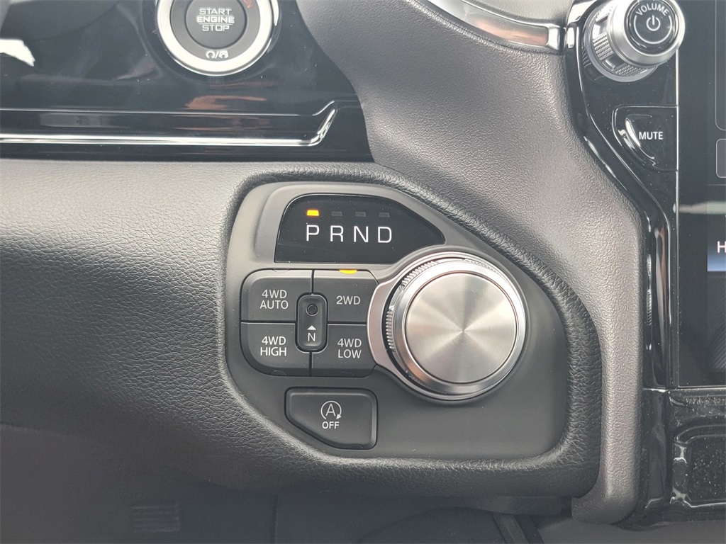 2026 Ram 1500 Laramie photo 17