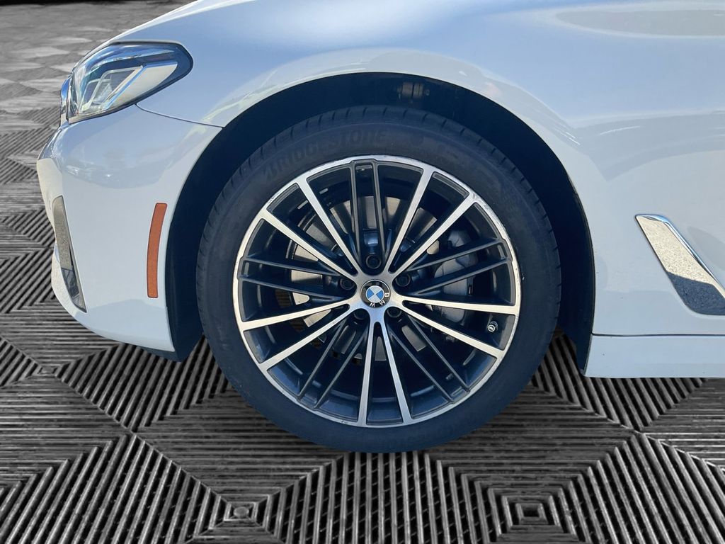 2022 Bmw 530i photo 34