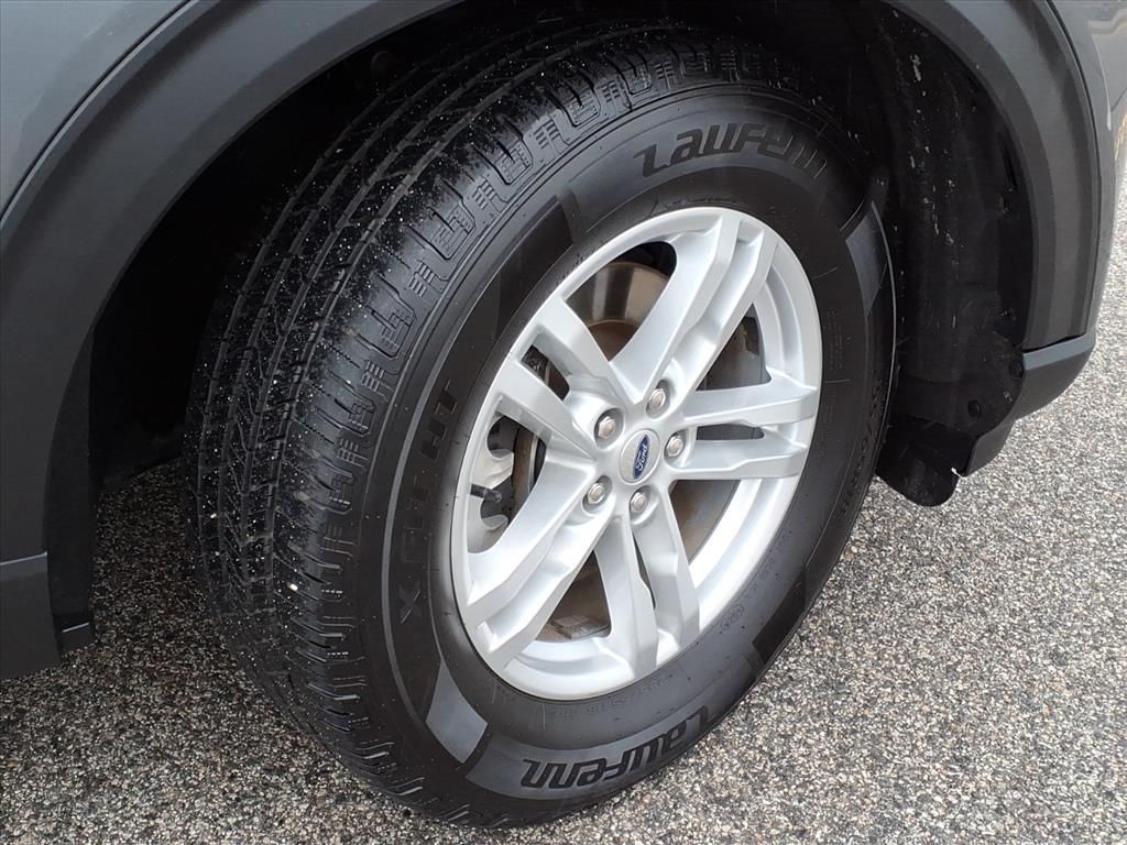 2023 Ford Explorer XLT photo 4