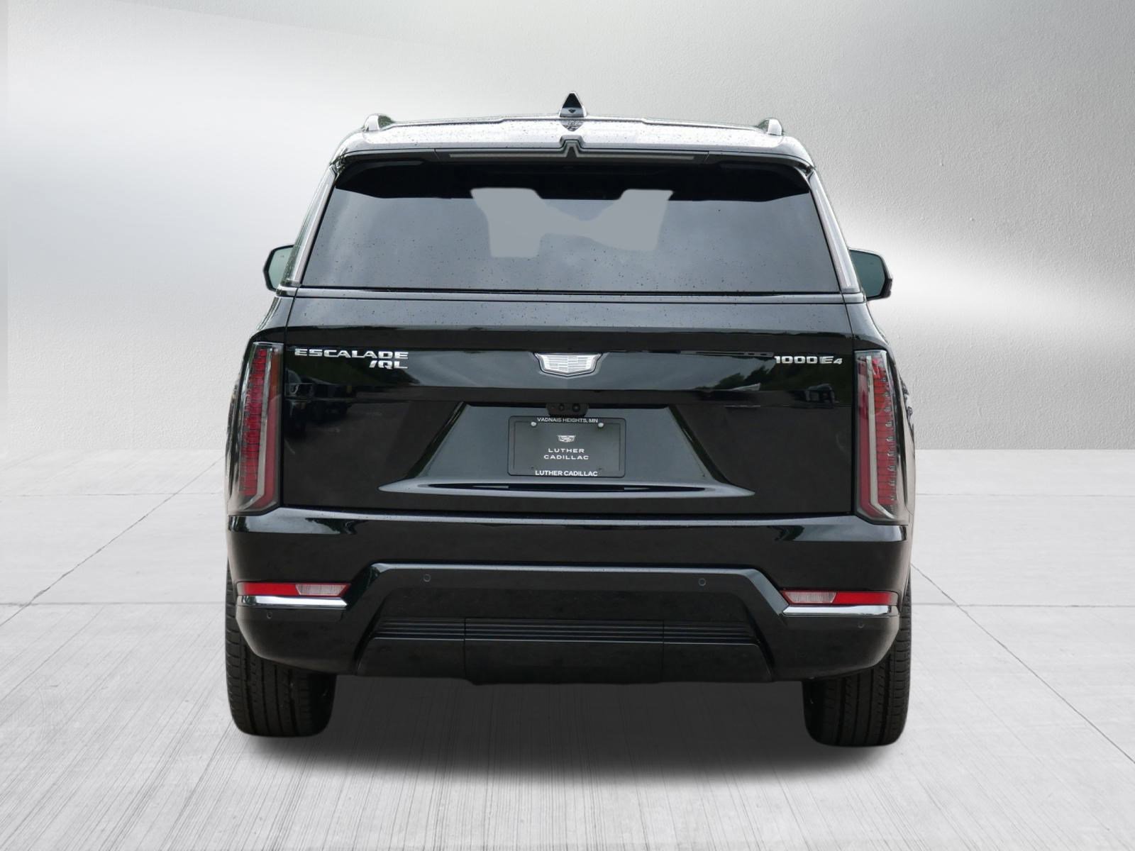 2026 Cadillac Escalade Sport photo 4