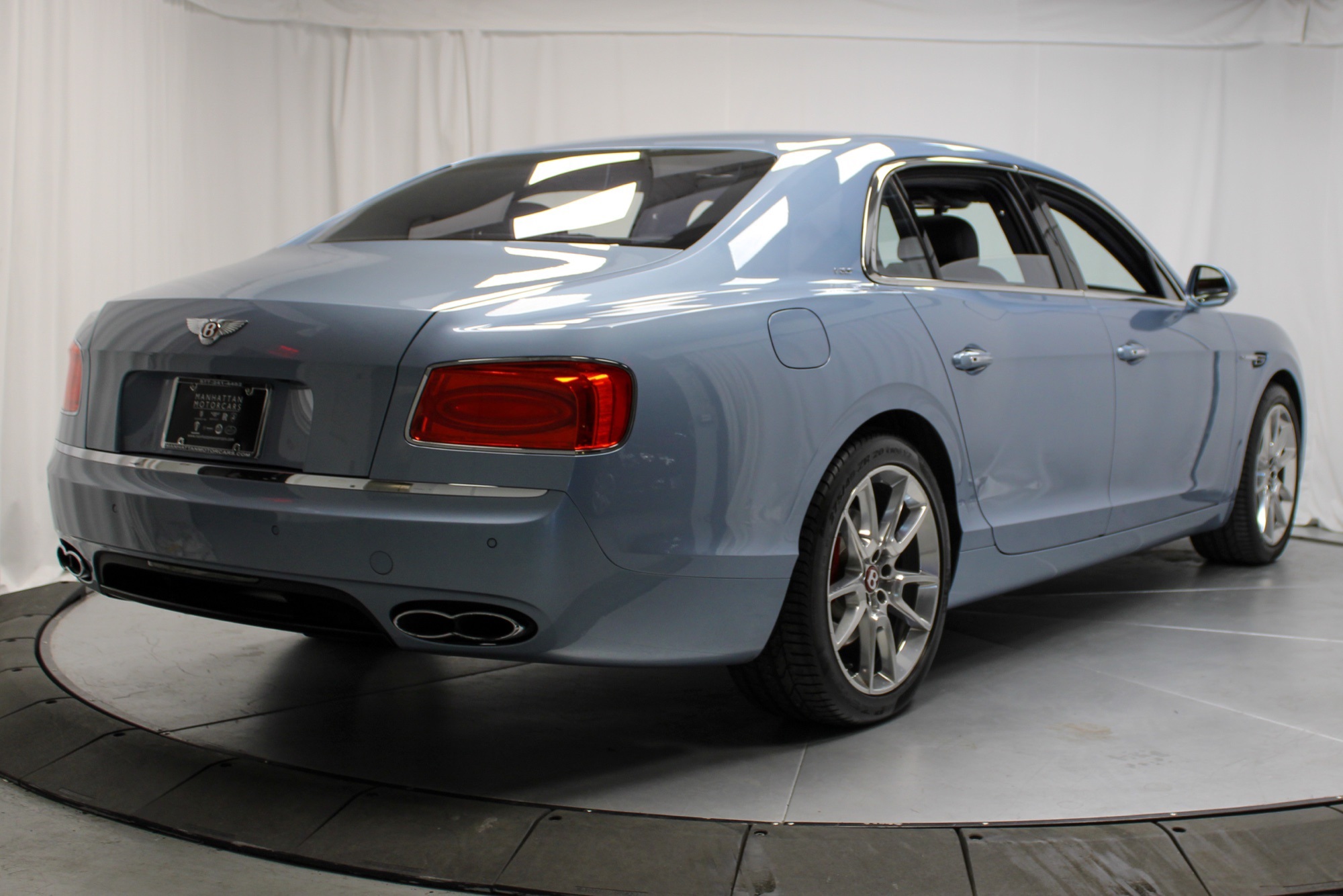 2018 Bentley Flying Spur V8 S photo 4