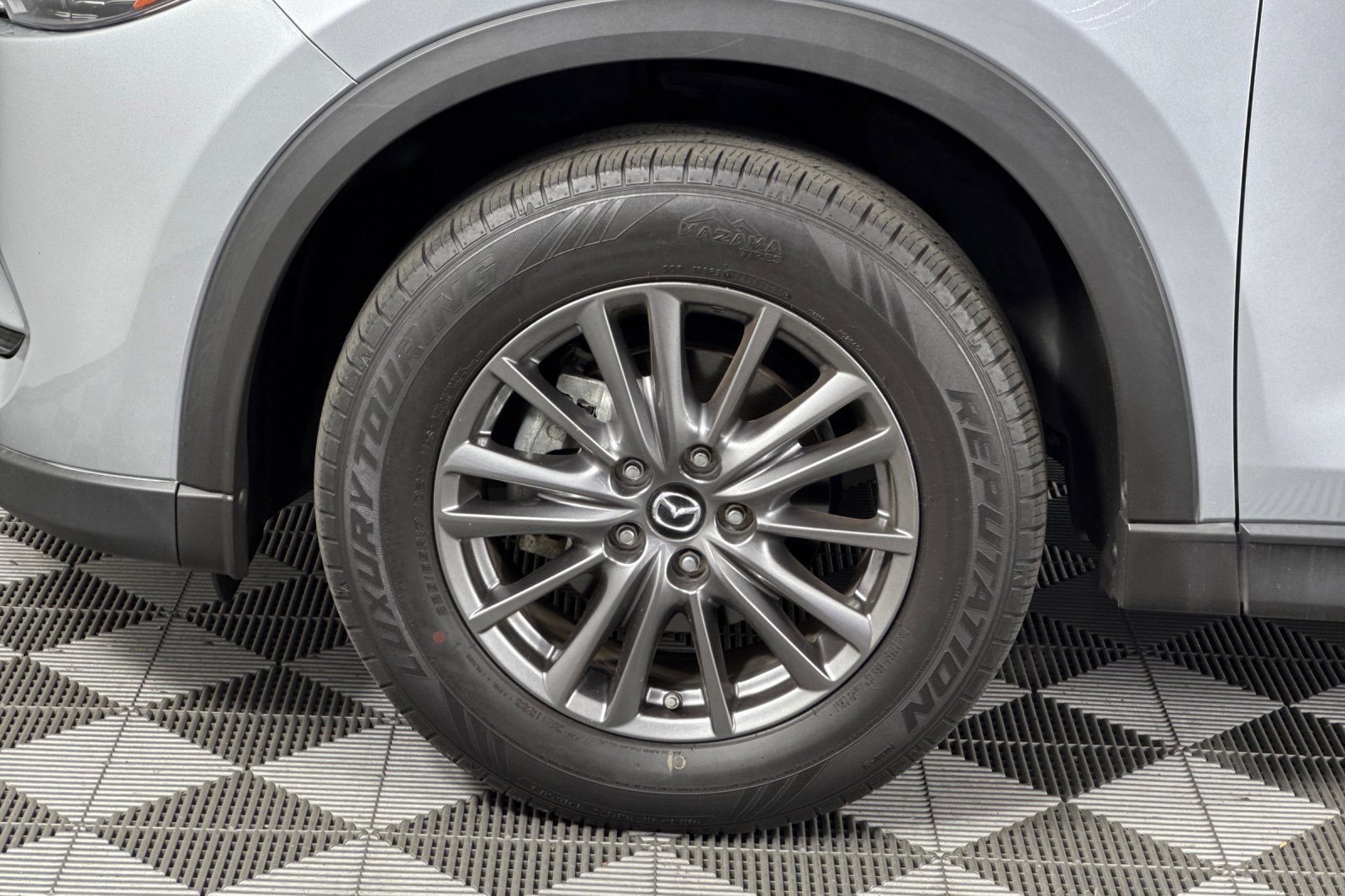2017 Mazda CX-5 Touring photo 25