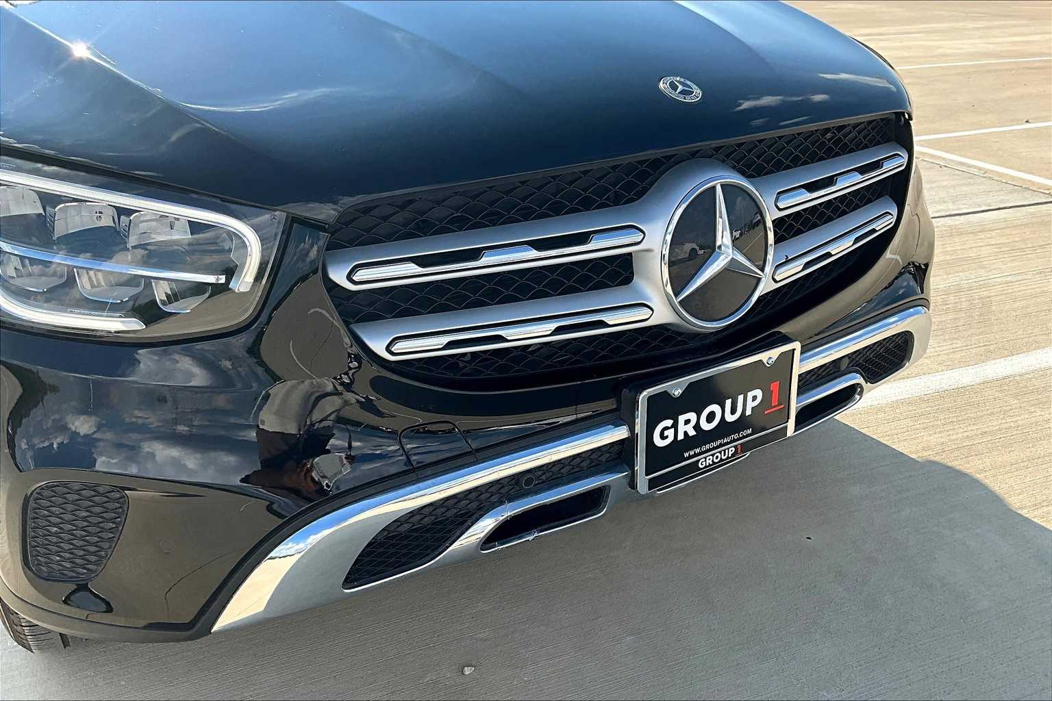 2022 Mercedes Benz GLC 300 photo 27