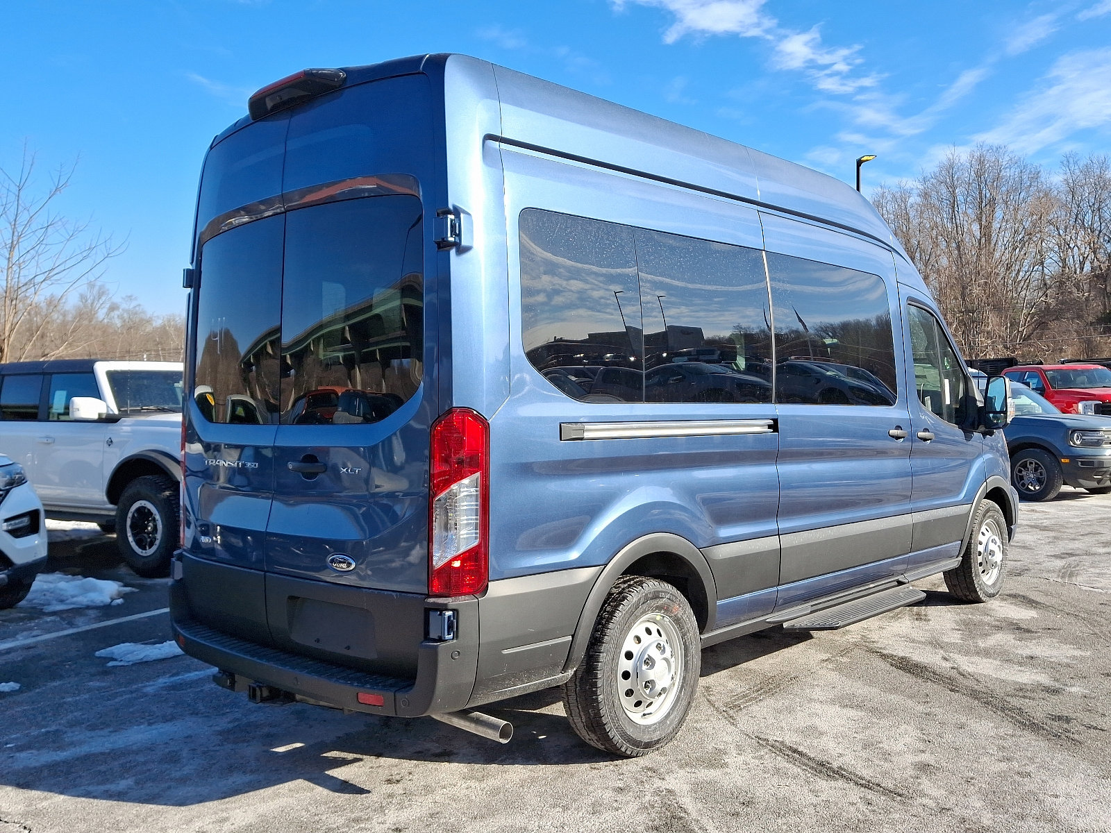 2024 Ford Transit Passenger Van XLT photo 4