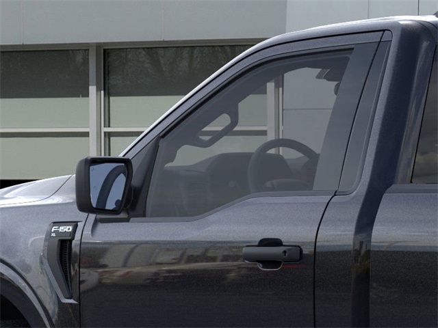 2025 Ford F-150 XL photo 18