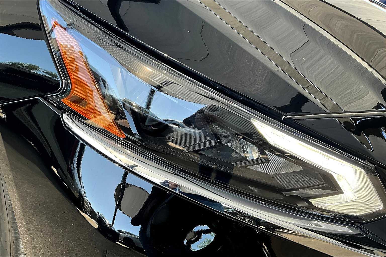 2025 Nissan Altima S photo 17