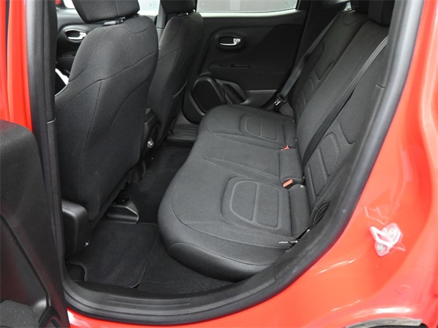 2021 Jeep Renegade Latitude photo 37