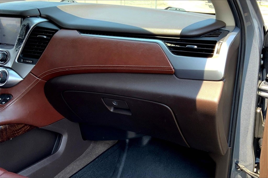 2019 Chevrolet Tahoe Premier photo 16