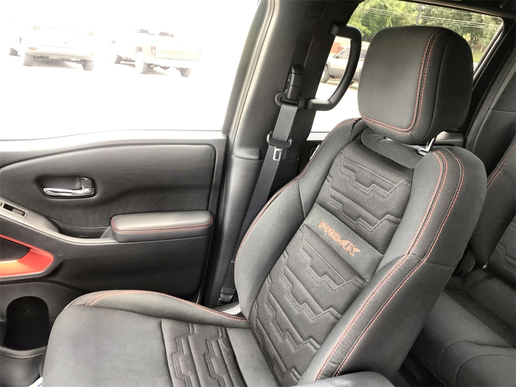 2023 Nissan Frontier PRO-4X photo 22