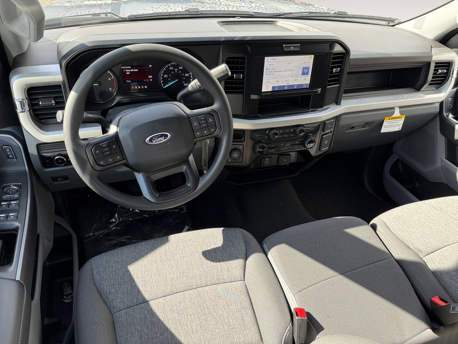 2025 Ford F-250 XL photo 14