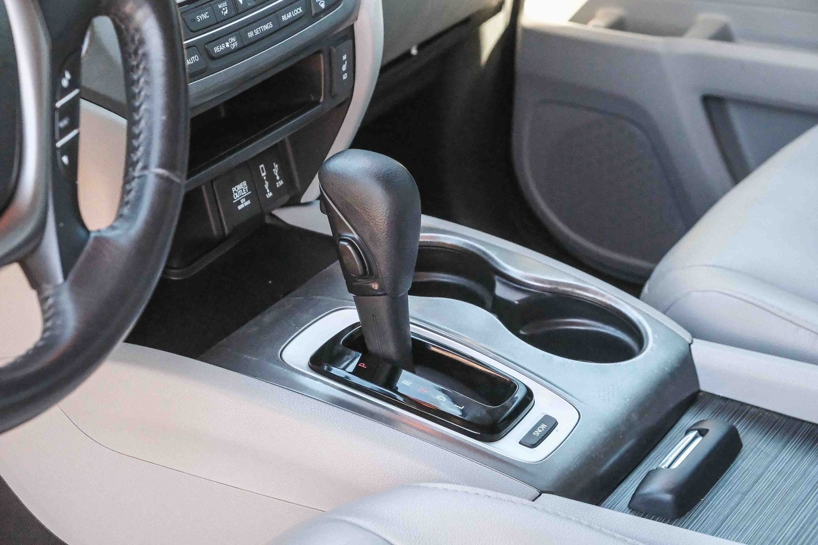 2017 Honda Pilot EX-L photo 20