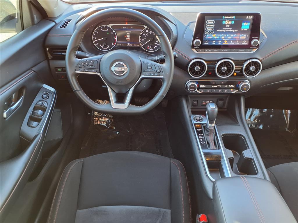 2024 Nissan Sentra SR photo 2