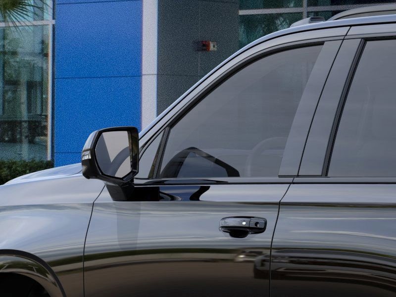 2025 Chevrolet Tahoe Z71 photo 9