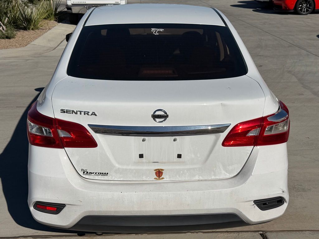 2018 Nissan Sentra S photo 4