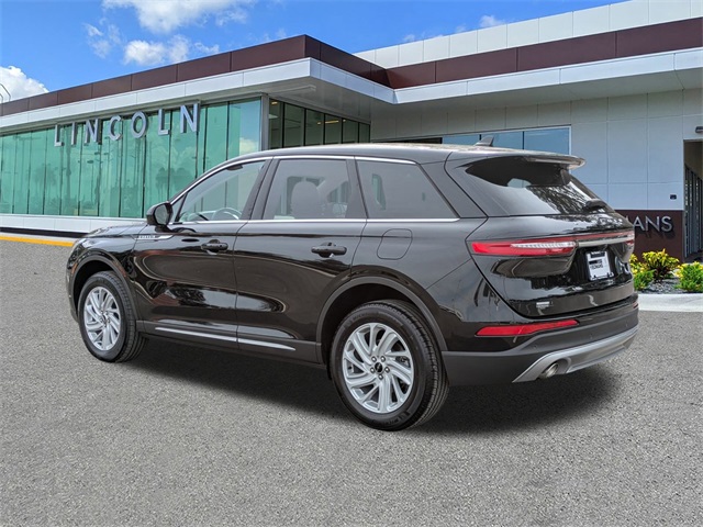 2025 Lincoln Corsair Premiere photo 4