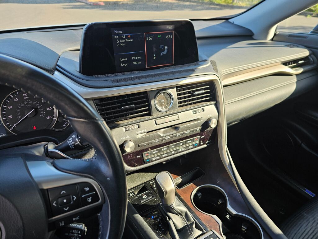 2020 Lexus RX 450h Premium photo 31