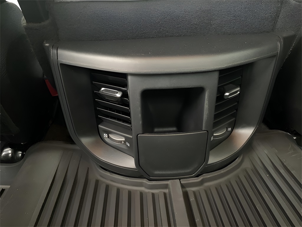 2024 Ram 4500 SLT photo 38