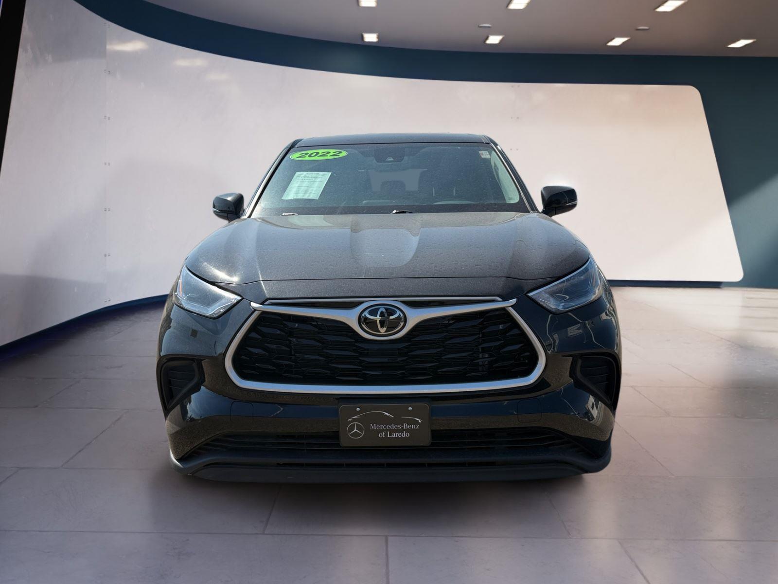 2022 Toyota Highlander L photo 8