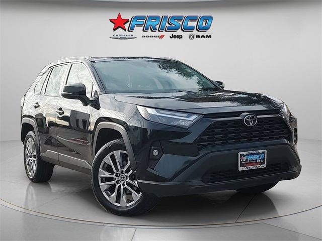 2022 Toyota RAV4 XLE Premium's photo