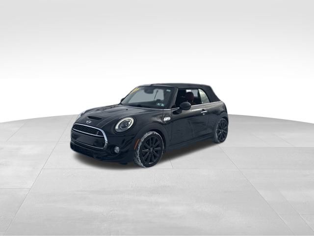 2017 MINI Cooper S's photo